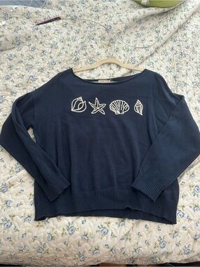 Aeropostale Navy Crewneck Sweater with White Seashell Embroidery